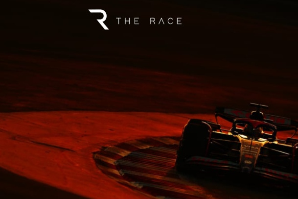 爱游戏2026-索伯车队轻取迈凯伦，拉塞尔关键制胜