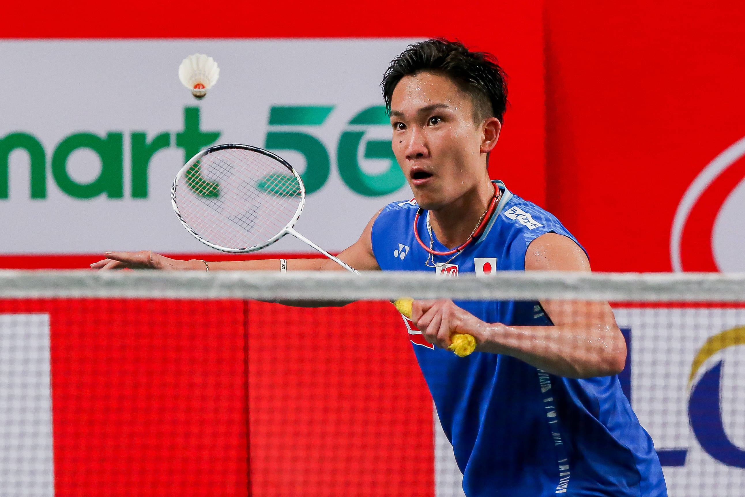 爱游戏体育-日本队翻盘印尼队，桃田贤斗高光表现