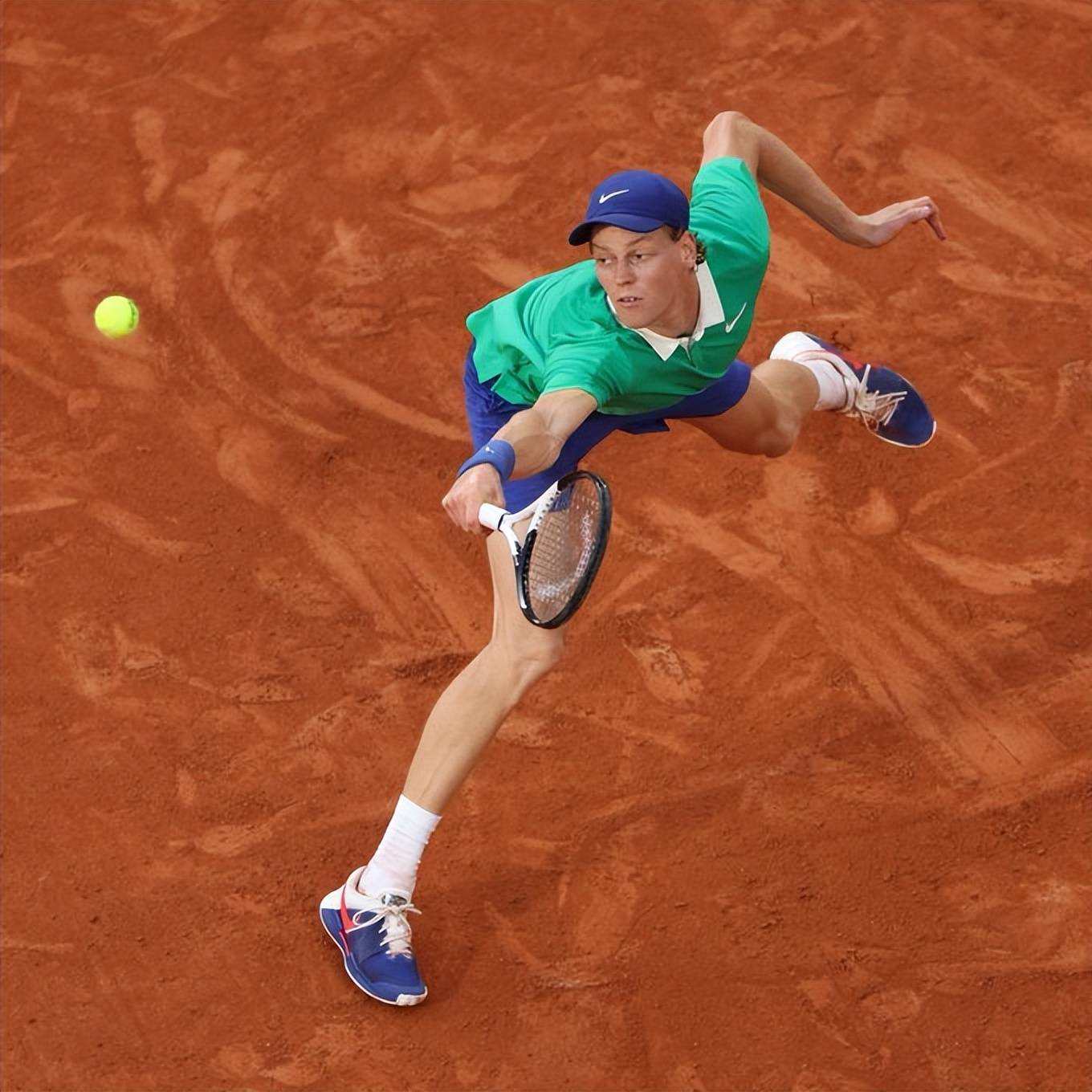 爱游戏下载-ATP总决赛轻取法网，辛纳点燃赛场