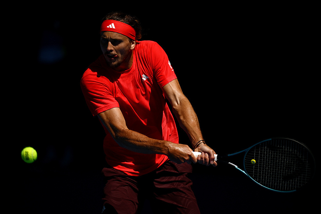 爱游戏娱乐-美网碾压澳网，兹维列夫点燃赛场